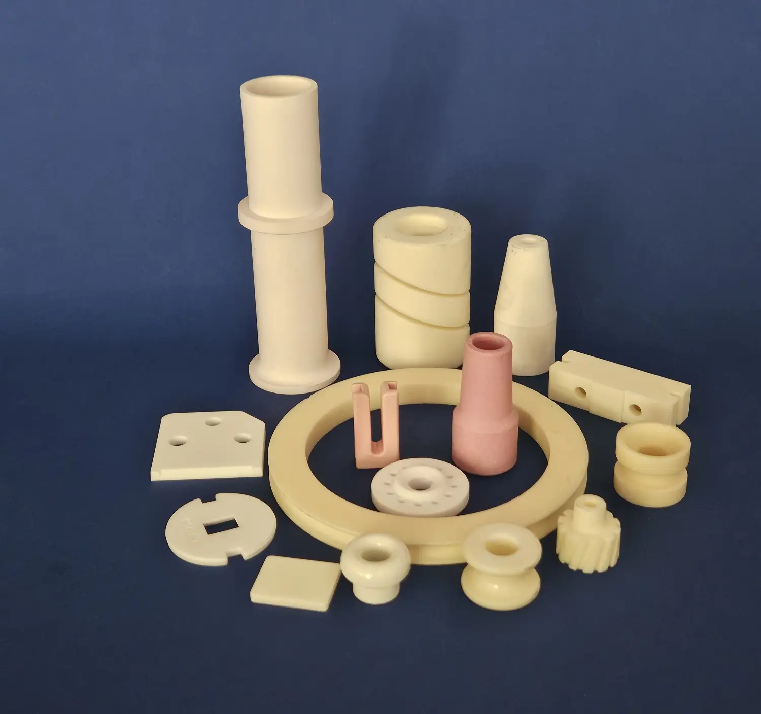 Alumina (Al2O3) ceramics from CC ceramic components e. K. 