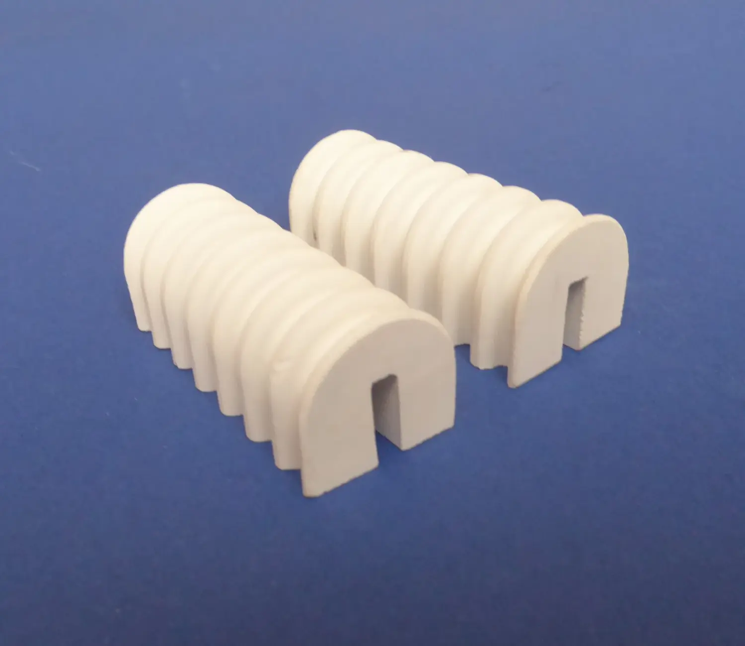 Porcelain components from CC ceramic components e. K. 