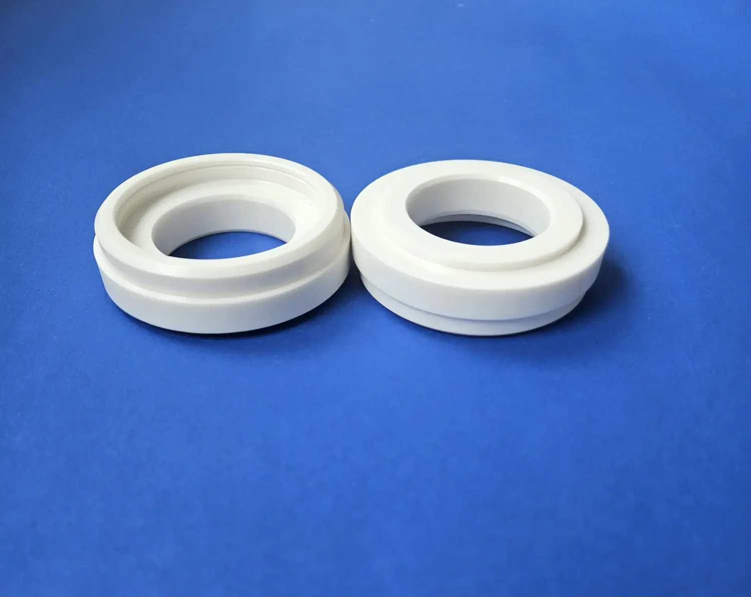 Zirconium oxide (ZrO2) ceramics from CC ceramic components e. K. 