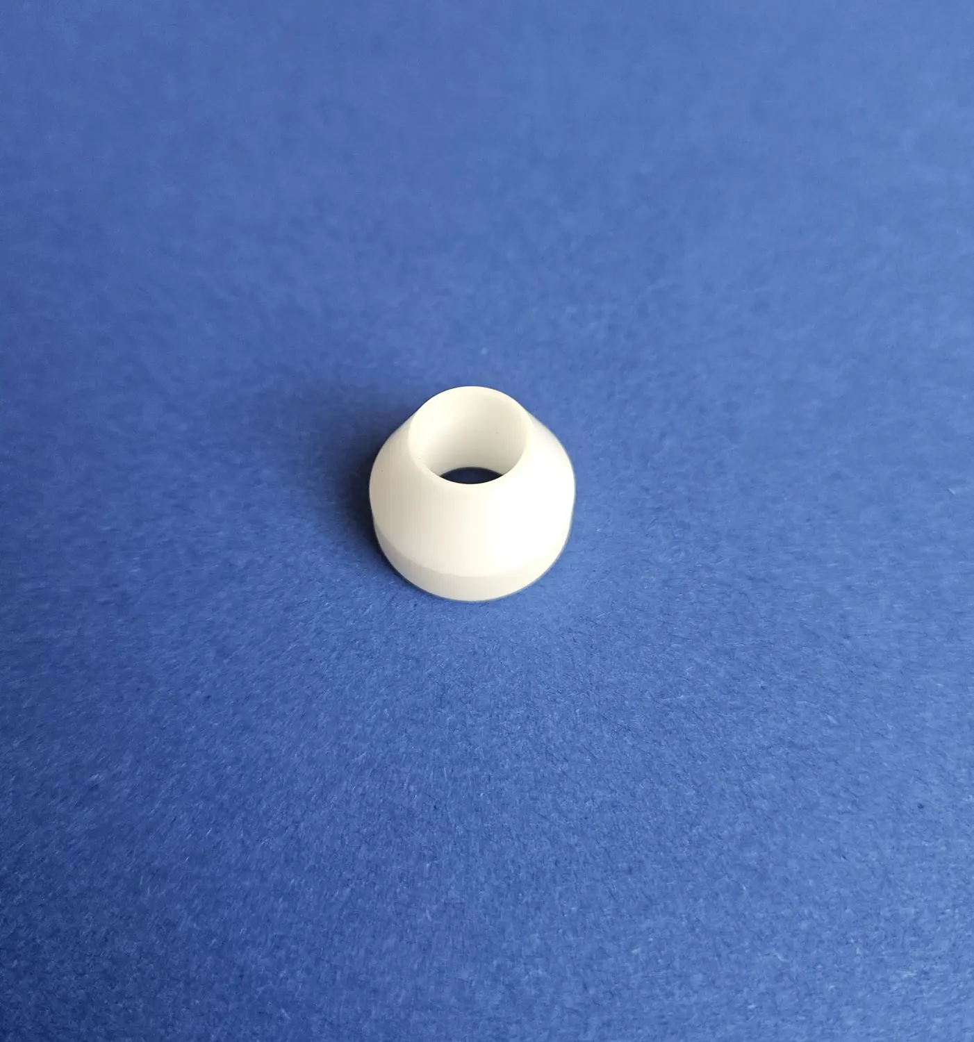 Zirconium oxide (ZrO2) ceramics from CC ceramic components e. K. 