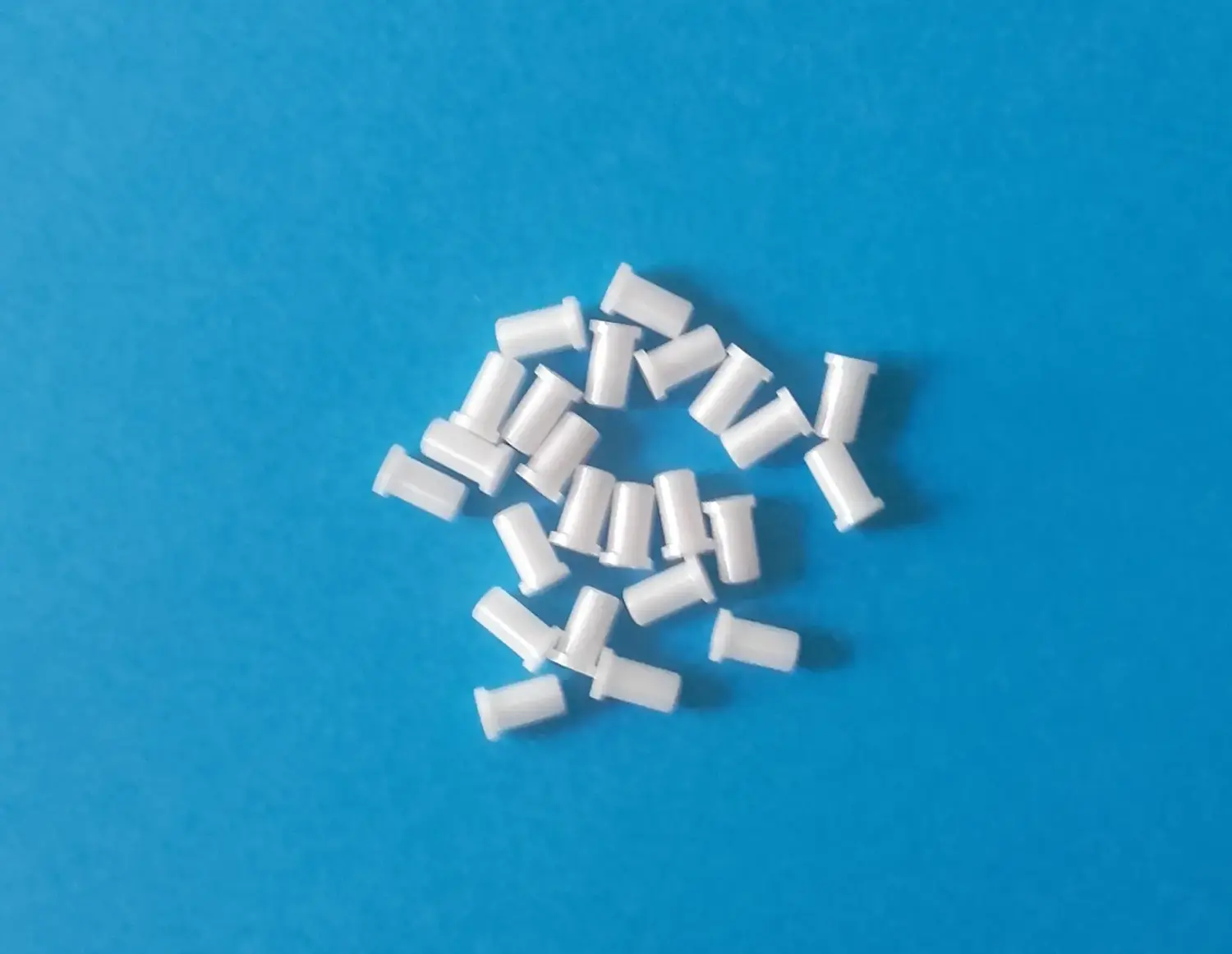 Zirconium oxide (ZrO2) ceramics from CC ceramic components e. K. 